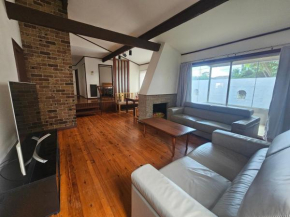Entire 3 bedroom personal house in Chipping Norton, Sydney